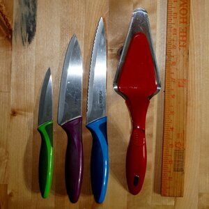 4 piece lot of Zyliss kitchen tools EUC